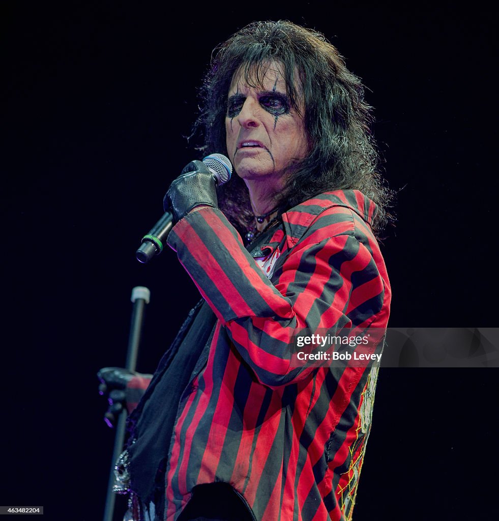 Alice Cooper Performs At Bayou Music Center