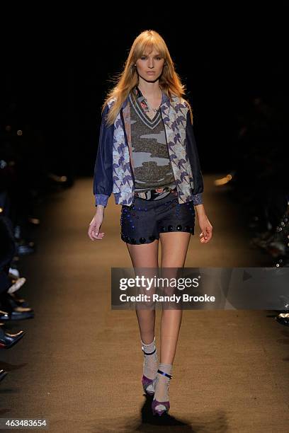 Model walks the runway at Naomi Campbell's Fashion For Relief Charity Fashion Show during Mercedes-Benz Fashion Week Fall 2015 at The Theatre at...