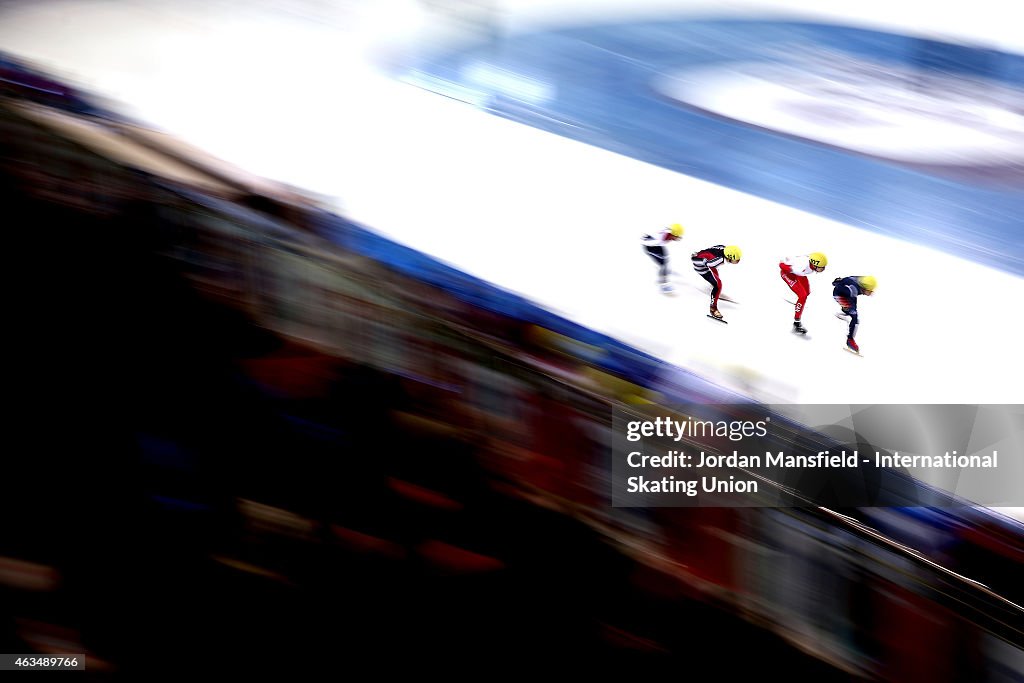 ISU World Cup Short Track Speed Skating - Day 2