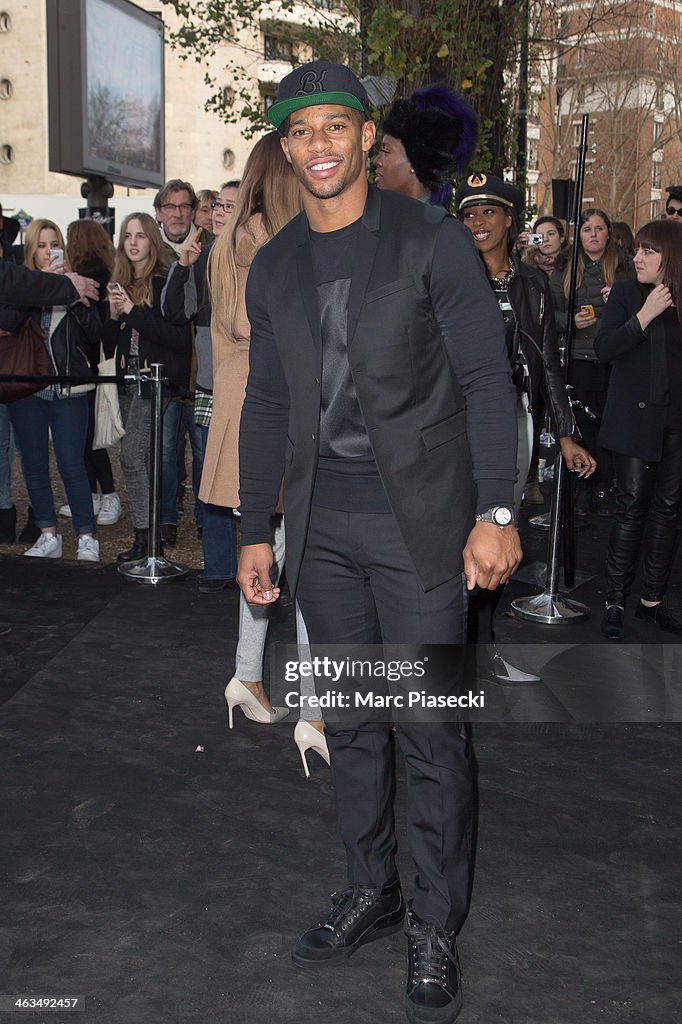 Dior Homme : Outside Arrivals - Paris Fashion Week - Menswear F/W 2014-2015