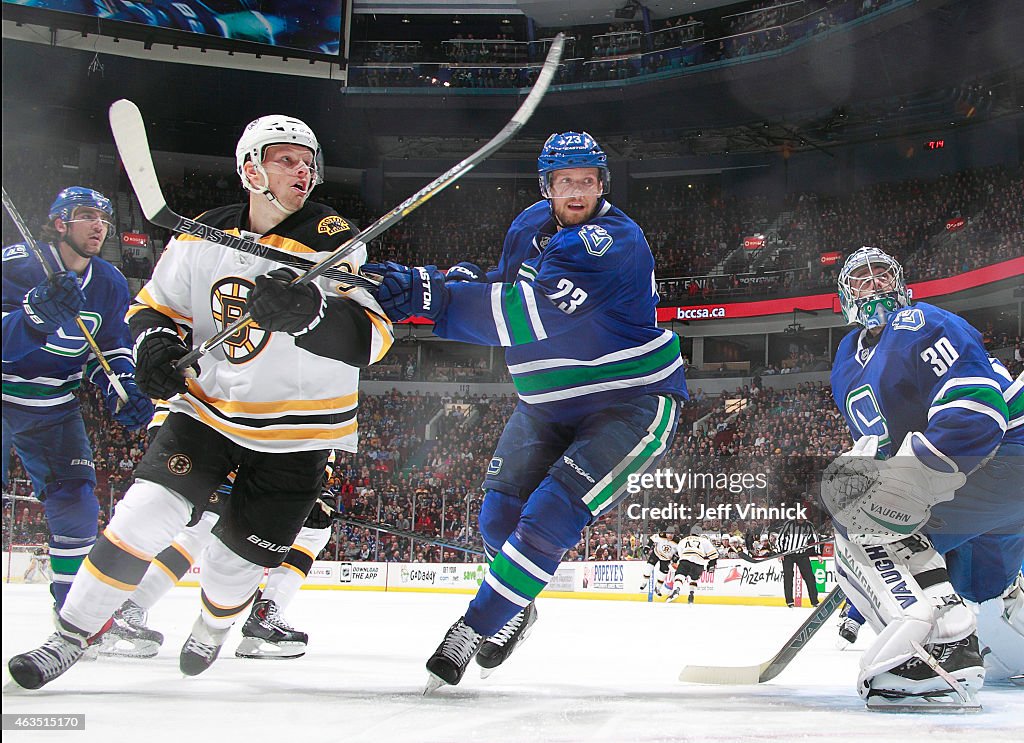 Boston Bruins v Vancouver Canucks