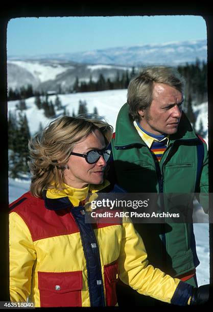 David Soul Skiing in Aspen - Shoot Date: January 12, 1976. KAREN CARLSON;DAVID SOUL