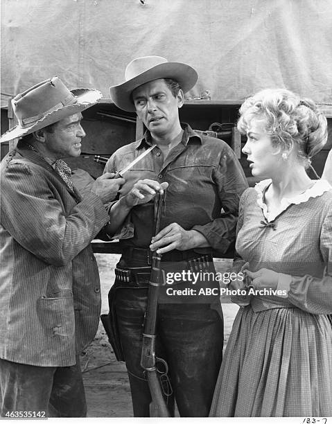 Arizona Black Maria" - Airdate: October 9, 1960. L-R: DON 'RED' BARRY;JACK KELLY;JOANNA BARNES