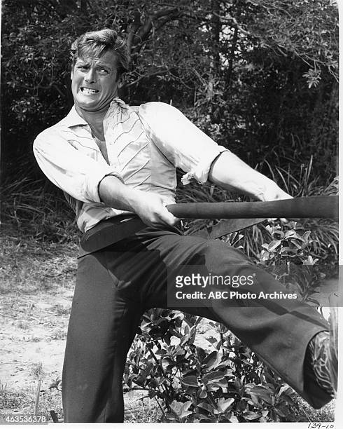 Thunder from the North" - Airdate: November 13, 1960. ROGER MOORE