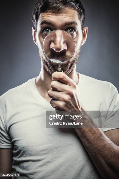 aumento de la nariz - big nostril fotografías e imágenes de stock