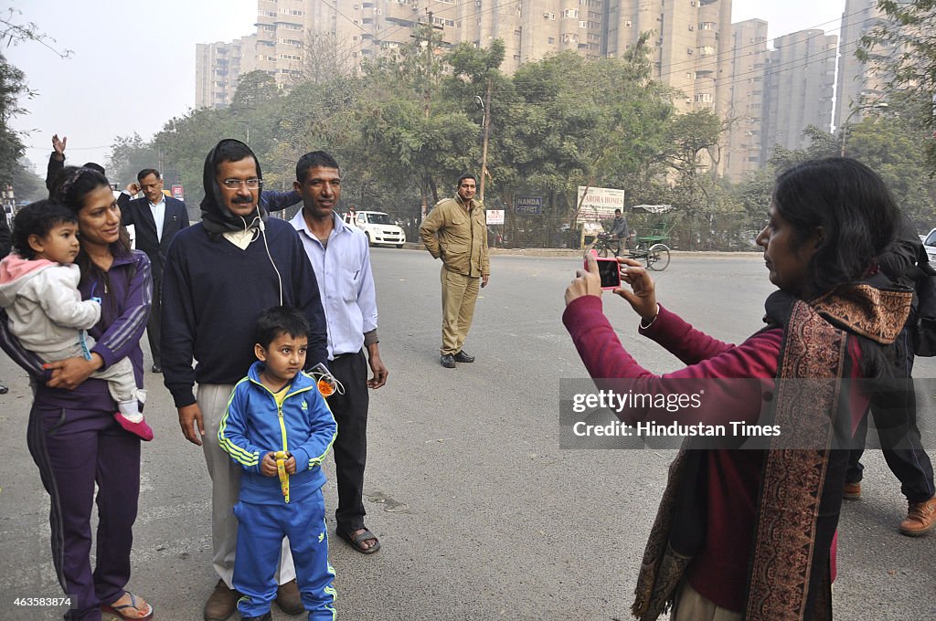 Delhi Chief Minister Arvind Kejriwal Takes Morning Walk With Wife, Interacts With Locals