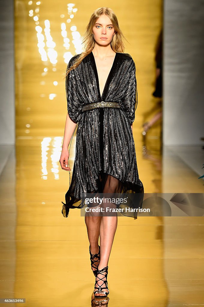 Reem Acra - Runway - Mercedes-Benz Fashion Week Fall 2015