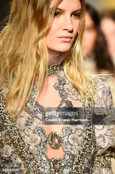 Reem Acra - Runway - Mercedes-Benz Fashion Week Fall 2015 Reem Acra - Runway - Mercedes-Benz Fashion Week Fall 2015