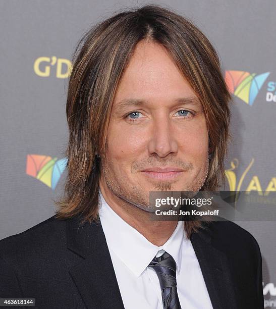 Singer Keith Urban arrives at the 2015 G'Day USA Gala Featuring The AACTA International Awards Presented By Quantas at Hollywood Palladium on January...