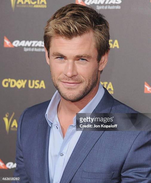 Actor Chris Hemsworth arrives at the 2015 G'Day USA Gala Featuring The AACTA International Awards Presented By Quantas at Hollywood Palladium on...