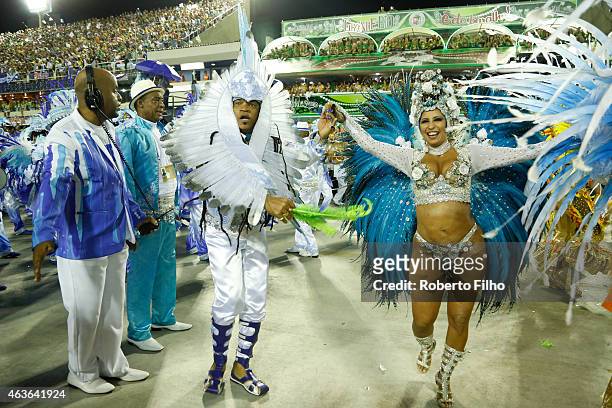 Carlinhos Brown and Patricia Nery attend the Carnival parade on the Sambodromo during Rio Carnival on February 16, 2015 in Rio de Janeiro, Brazil.
