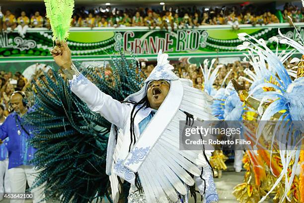 Carlinhos Brown attends the Carnival parade on the Sambodromo during Rio Carnival on February 16, 2015 in Rio de Janeiro, Brazil.