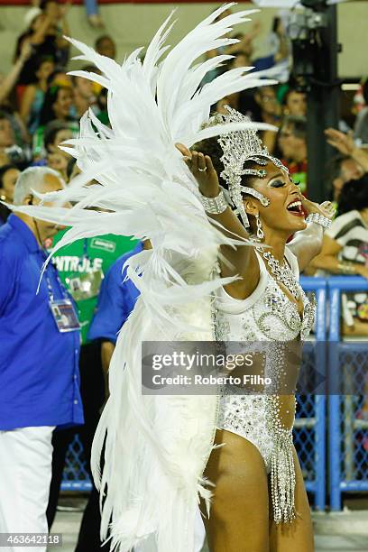 Sheron Menezzes attends the Carnival parade on the Sambodromo during Rio Carnival on February 16, 2015 in Rio de Janeiro, Brazil.