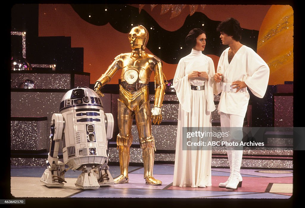 L-R: R2-D2;C-3PO;MARIE OSMOND;DONNY OSMOND