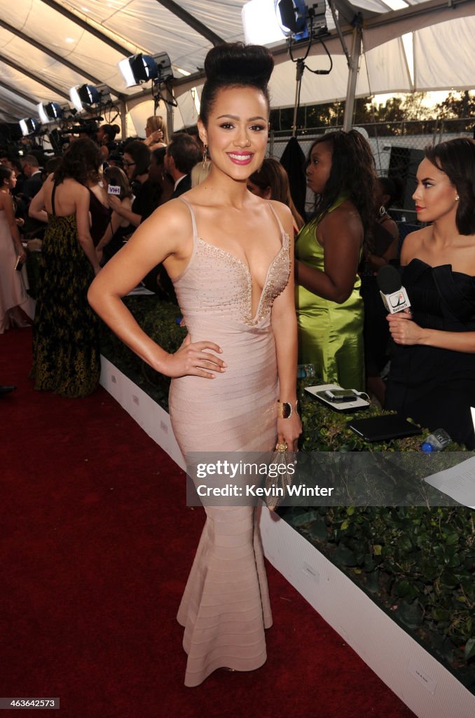 20th Annual Screen Actors Guild Awards - Red Carpet