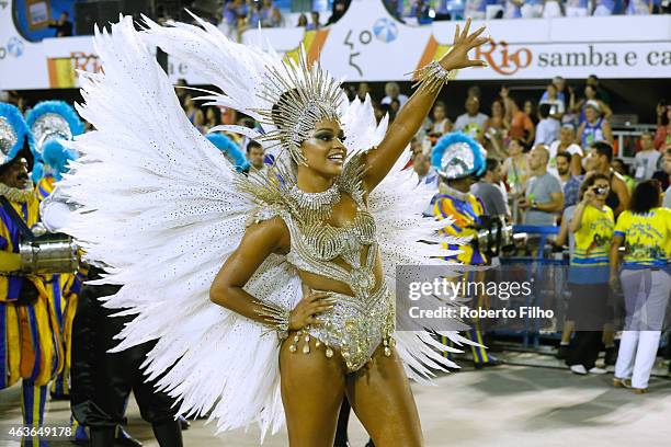 Juliana Alves participates in the parade on the Sambodromo during Rio Carnival on February 16, 2015 in Rio de Janeiro, Brazil.