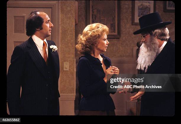 Show Coverage - Shoot Date: September 20, 1977. L-R: RICHARD LIBERTINI;CATHRYN DAMON;TED WASS