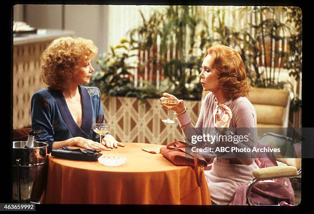 Show Coverage - Shoot Date: October 29, 1979. L-R: CATHRYN DAMON;KATHERINE HELMOND