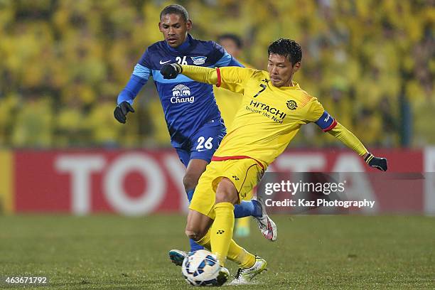 Hidekazu Otani of Kashiwa Reysol in action during the AFC Champions League play-off match between Kashiwa Reysol and Chonburi FC at Hitachi Kashiwa...