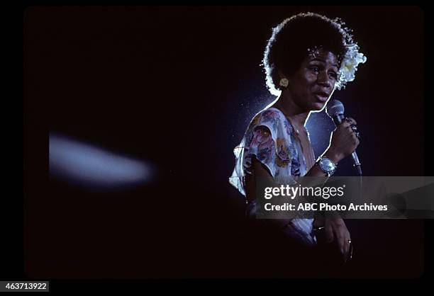 Minnie Rippleton Photo IN CONCERT - 2nd Anniversary Show - Airdate: November 8, 1974.... News ...
