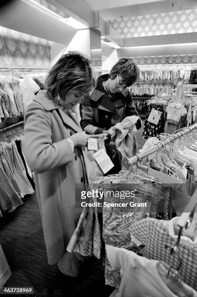 Holiday shoppers, Chestnut Hill Mall, Newton, Massachusetts, 1978.