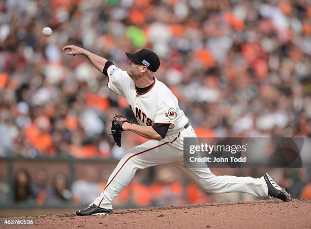 Tim Hudson of the San Francisco Giants pitches during Game 3 of the NLCS against the St. Louis Cardinals at AT&T Park on Tuesday, October 14, 2014 in...