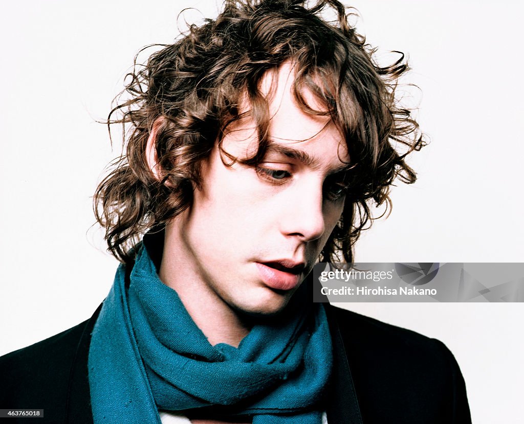 Johnny Borrell, Portrait shoot, April 27, 2007