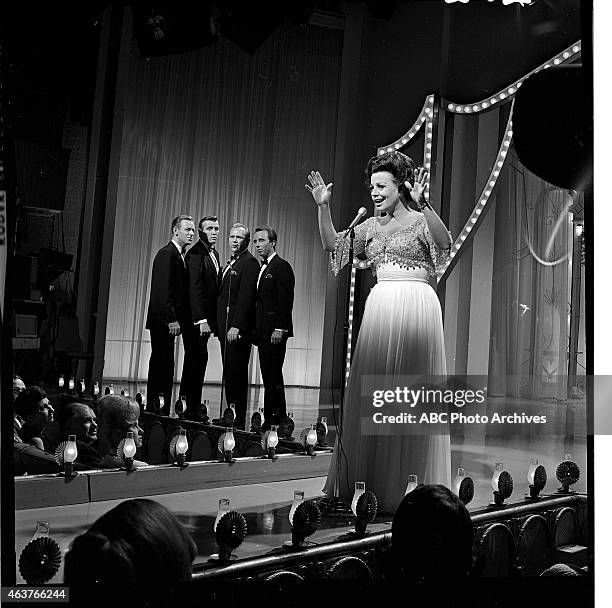 Airdate: November 6, 1965. KAY STARR WITH CHORUS