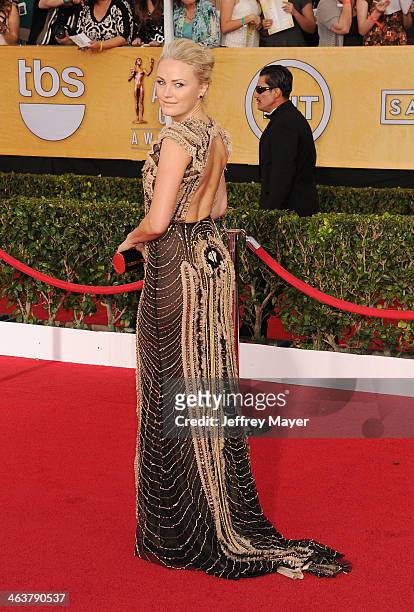 Actress Malin Akerman arrives at the 20th Annual Screen Actors Guild Awards at The Shrine Auditorium on January 18, 2014 in Los Angeles, California.