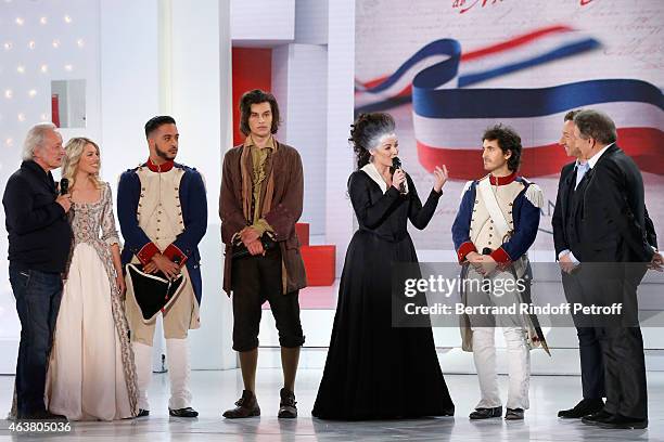 Team Musical Comedy "Marie Antoinette et le Chevalier de Maison Rouge" Autor Didier Barbelivien, Aurore Delplace, Slimane, Valentin Marceau, Kareen...