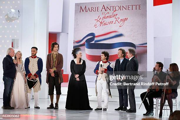 Team Musical Comedy "Marie Antoinette et le Chevalier de Maison Rouge" Autor Didier Barbelivien, Aurore Delplace, Slimane, Valentin Marceau, Kareen...