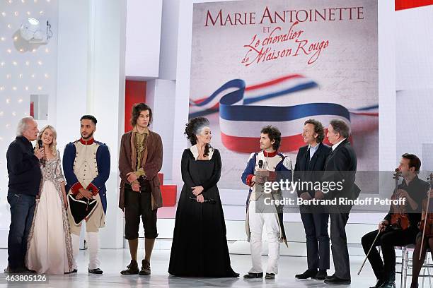 Team Musical Comedy "Marie Antoinette et le Chevalier de Maison Rouge" Autor Didier Barbelivien, Aurore Delplace, Slimane, Valentin Marceau, Kareen...