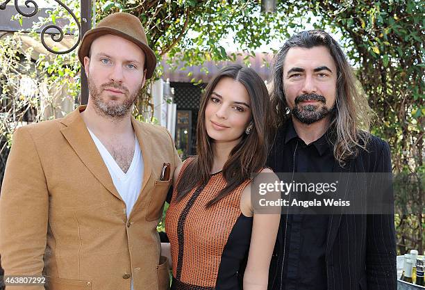 Emily Ratajowski , Jeff Magid and Yves Spinelli attend the Maison De Mode Oscar week lunch hosted by Rosario Dawson, Amanda Hearst, Hassan Pierre &...