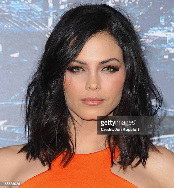 Actress Jenna Dewan Tatum arrives at the Los Angeles Premiere "Jupiter Ascending" at TCL Chinese Theatre on February 2, 2015 in Hollywood, California
