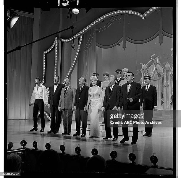 Finale - Airdate: February 19, 1966. FOREGROUND : HUGH LAMBERT;HENNY YOUNGMAN;EDGAR BERGEN;BING CROSBY ;ROSEMARY CLOONEY;GARY CROSBY;ROGER RAY