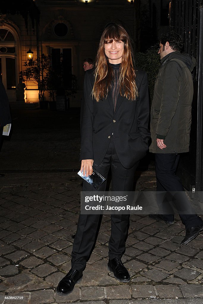 Dinner Party After The Versace Show : Outside Arrivals - Paris Fashion Week - Haute Couture S/S 2014