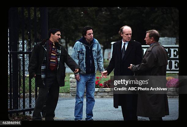 Remembrance of Humps Past" - Airdate: December 16, 1997. NICHOLAS TURTURRO;BRIAN TARANTINA;JAMES MURTAUGH;GORDON CLAPP