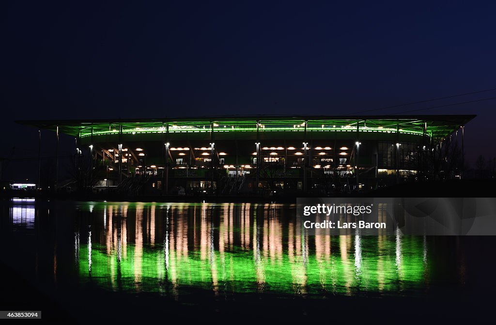 VfL Wolfsburg v Sporting Lisbon - UEFA Europa League Round of 32