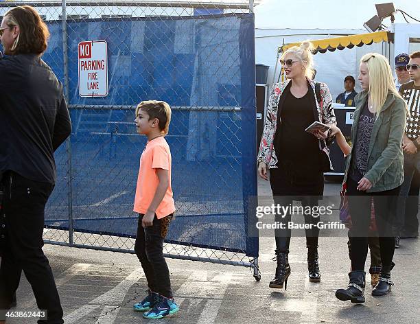 Gwen Stefani and Gavin Rossdale are seen with their son, Kingston Rossdale on January 19, 2014 in Los Angeles, California.