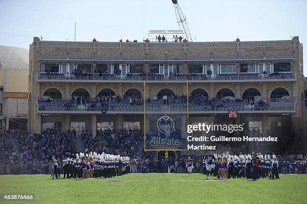 Tayo Fabuluje taking field before game vs Iowa State at Amon G. Carter Stadium. Fort Worth, TX 12/6/2014 CREDIT: Guillermo Hernandez Martinez