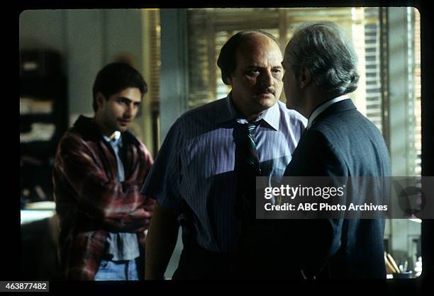 Dead and Gone" - Airdate: November 1, 1994. UNKNOWN;DENNIS FRANZ;JAMES HANDY