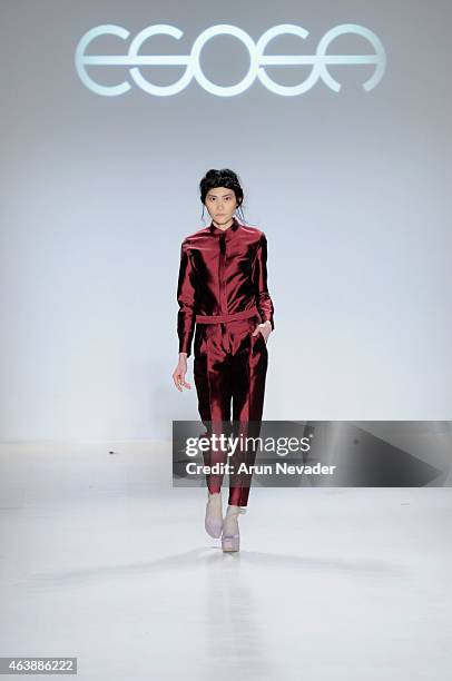 Model walks the runway in a design by Esosa at the New York Life fashion show during Mercedes-Benz Fashion Week Fall 2015 at The Salon at Lincoln...