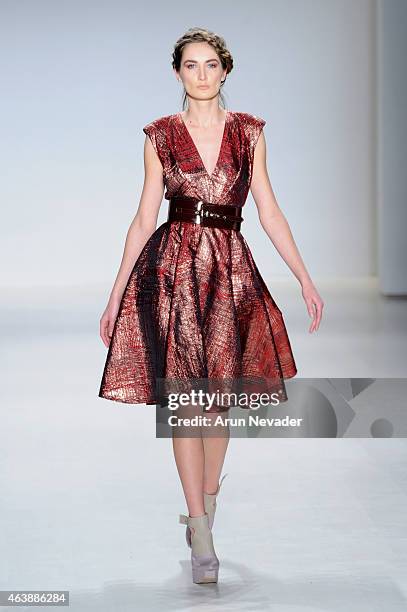 Model walks the runway in a design by Esosa at the New York Life fashion show during Mercedes-Benz Fashion Week Fall 2015 at The Salon at Lincoln...