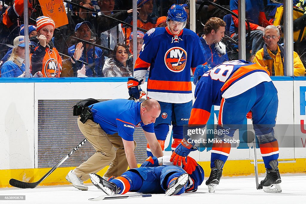 Nashville Predators v New York Islanders