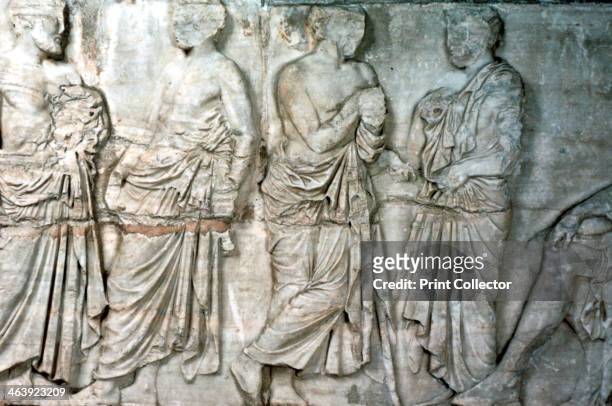Officials, frieze from the Parthenon, 438-432 BC.