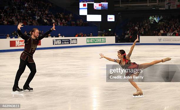 Vera Bazarova and Yuri Larionov of Russia finish third and win the bronze medal in the Pairs Skating event of the ISU European Figure Skating...