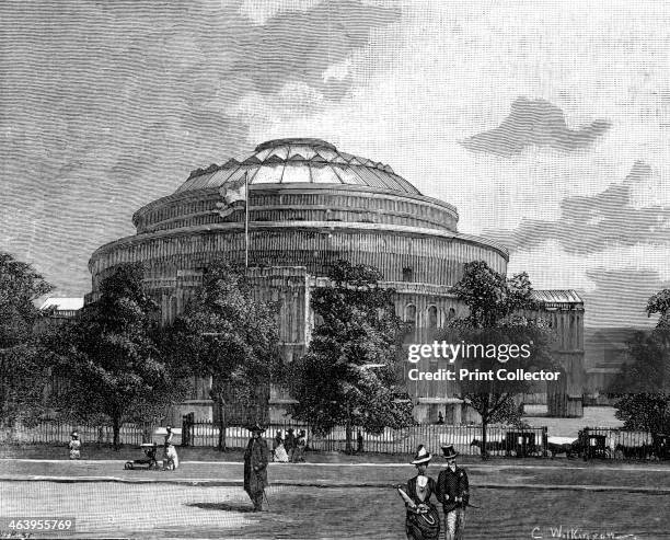 The Royal Albert Hall, Kensington, London, 1900. Concert hall erected by Queen Victoria in memory of her husband, Prince Albert, who died at the age...