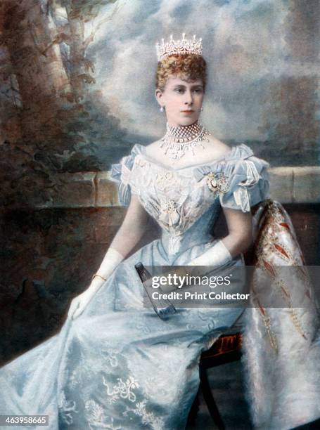 Mary of Teck, late 19th-early 20th century. Mary of Teck , later Queen Mary, was the Queen consort of George V of the United Kingdom.