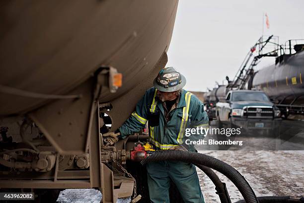 Transload Photos and Premium High Res Pictures - Getty Images