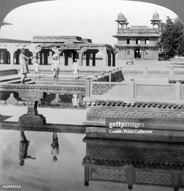 Court of the Mogul Emperor's palace, Fatehpur Sikri, India, 1904. Stereoscopic slide, detail. 'After Akbar's death his Mogul successors did not care...